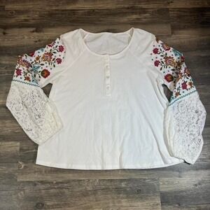 Savanna Jane Long Sleeve Embroidered Knit Top Womens Size Large - Oversized